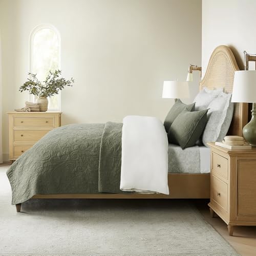 EverGrace 100% Cotton Paisley Quilt Set - King, Olive Green, 3 Pieces