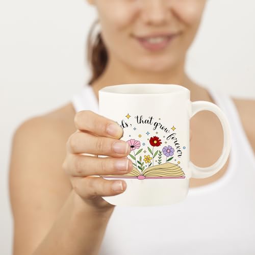 DHQH Teacher Appreciation Gift Set with 11oz Coffee Mug, Keychain & Socks - Teacher Box-Seta