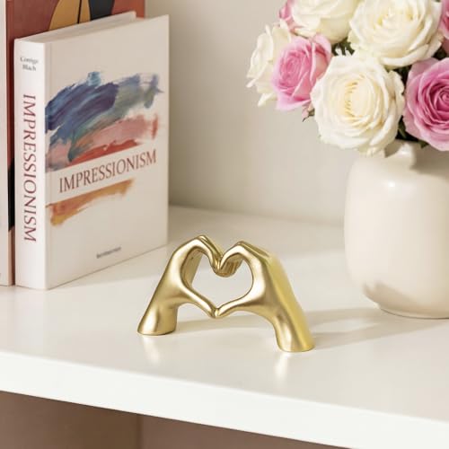 Gold Heart Hands Sculpture – Modern Aesthetic Tabletop Decor for Shelves