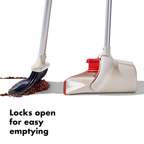 Upright Broom and Dustpan Set with Built-In Comb & Stand-Up Storage