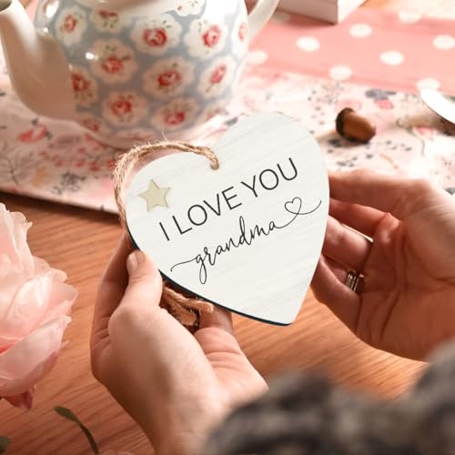 I Love You Grandma Wooden Heart Ornament - Christmas Tree Decoration Gift