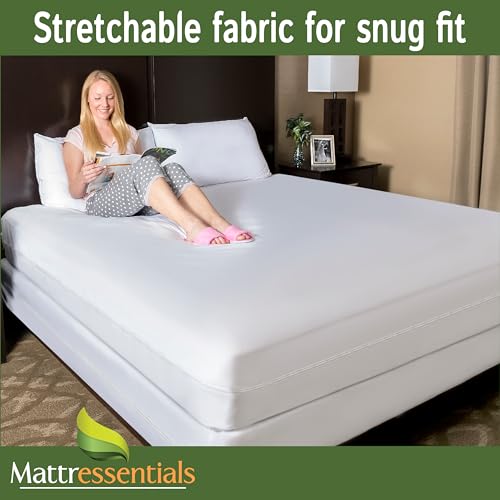 Queen Mattress Protector - Waterproof Hypoallergenic Zippered Encasement
