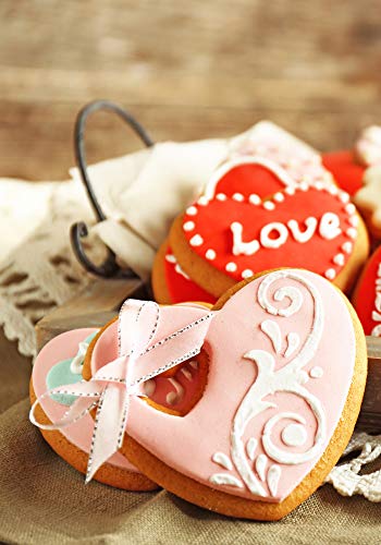 Fox Run 5-Piece Heart Cookie Cutter Set with Storage Tin, Stainless Steel Baking Tools