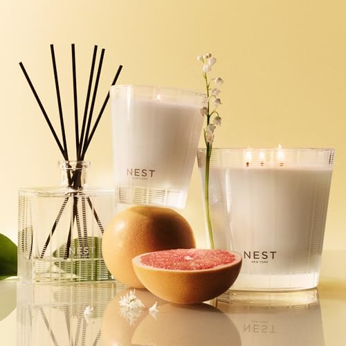 Grapefruit Scented Glass Jar Candle - 8.1 oz Long Lasting 60-Hour Burn