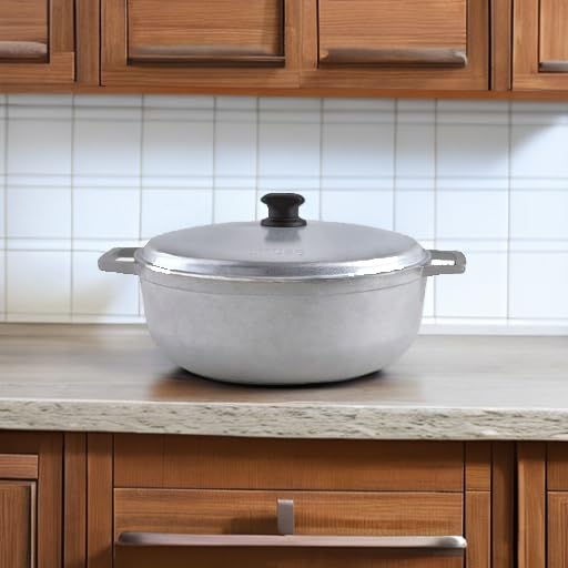 7.5 Quart Cast Aluminum Caldero Pot with Lid for Cooking & Serving