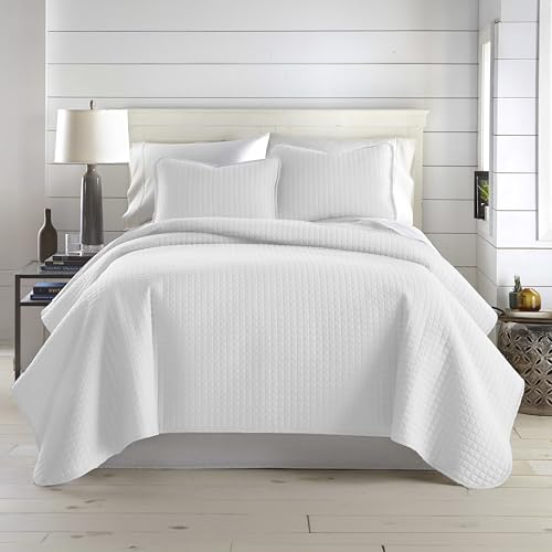 Southshore Fine Living Oversized King Quilt Set - White Coverlet & Shams