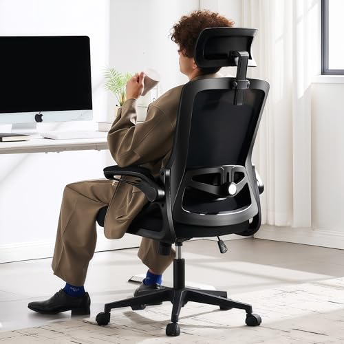 Ergonomic Mesh Office Chair with Adjustable Lumbar Support and Headrest