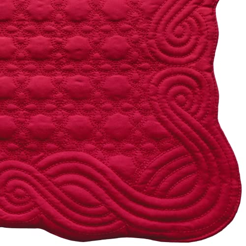 Loom and Mill Christmas Quilted Table Placemats Set of 6, 12x18 Inch, Rectangular Red