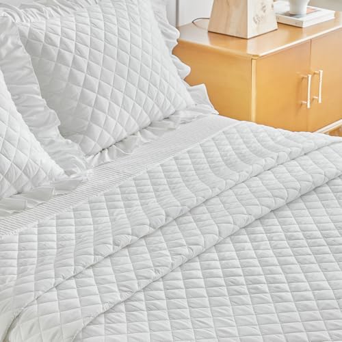 Ruffled Skirt Bedspread Set with 30-Inch Long Drop - Farmhouse Quilt