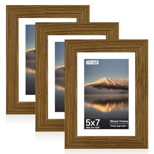 Chrspk 3-Pack Rustic Brown 5x7 Picture Frames with Glass, Wall Mount