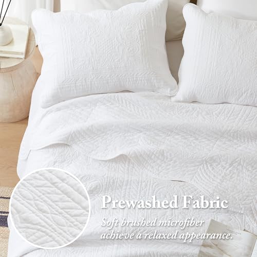 Madison Park Cottage Damask 3-Piece Full/Queen Coverlet Quilt Set, White