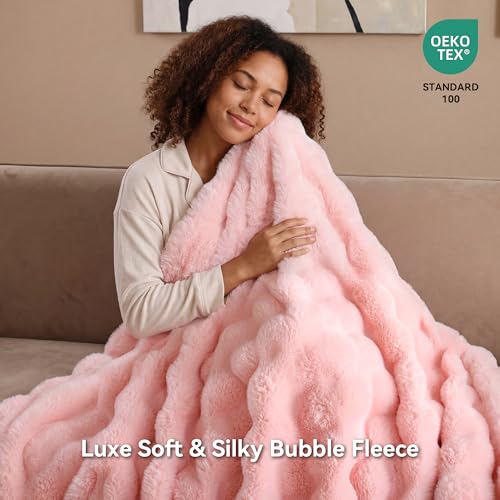 Smoofy Faux Rabbit Fur Throw Blanket - Blush Pink Bubble Plush 50"x60"