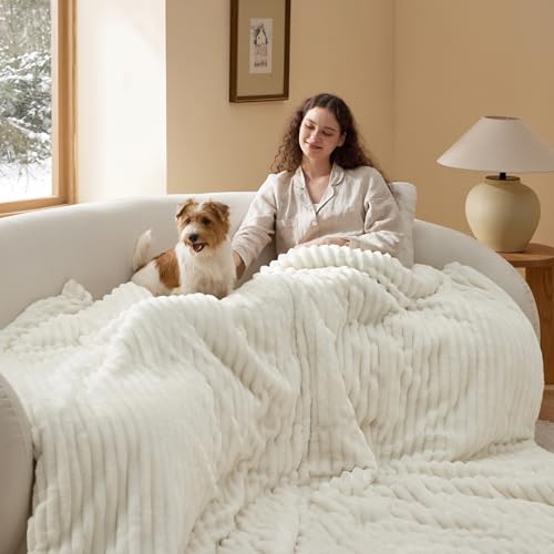 3-Piece Queen Fluffy Fleece Comforter Set with Pillowcases - Cream White