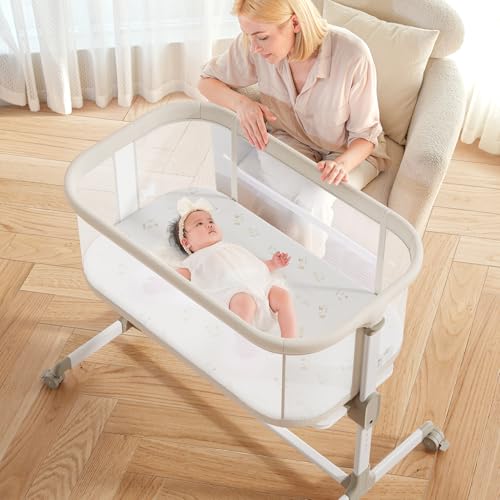 Adjustable Bedside Bassinet with Breathable Mesh and Wheels, Beige