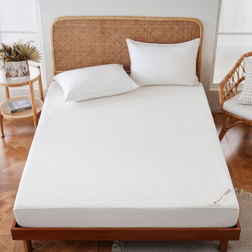 Queen Wool Mattress Pad with Cotton Cover - 200 GSM Australian Wool