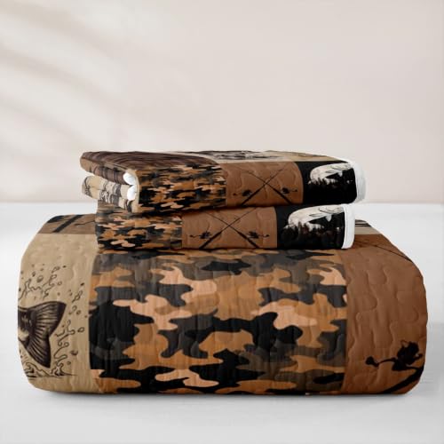 Bass Fish Quilt Bedding Set, Soft Lightweight Lake Fishing Bedspread