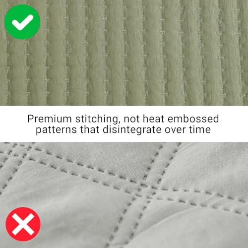Olive Green Oversized Cal King Quilt Set - 3-Piece Lightweight Bedspread & Shams