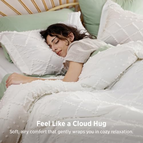Bedsure Twin XL Comforter Set - 2 Piece Soft White Boho Tufted Bedding