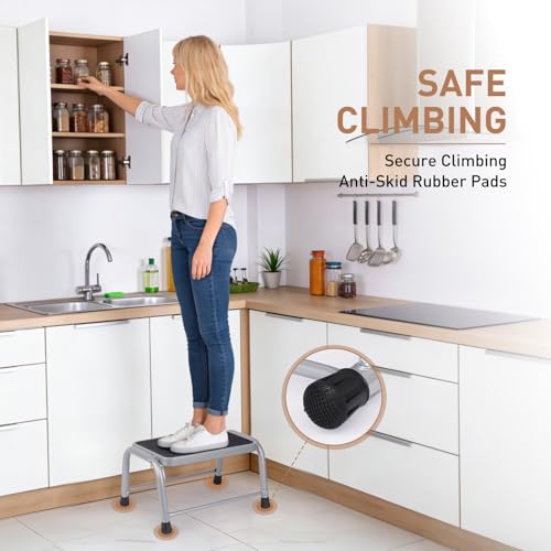 Heavy Duty Metal Step Stool - 600 Lbs Capacity Non-Slip Stool for Adults
