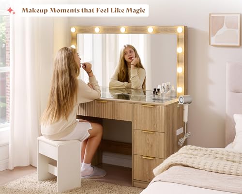 47-Inch Fluted Makeup Vanity Desk with Lighted Mirror and 7 Drawers