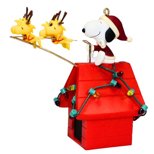 Hallmark Keepsake Santa Beagle and Friends Peanuts Ornament