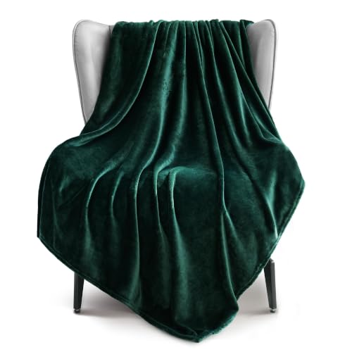 Exclusivo Mezcla Soft Fleece Throw Blanket for Couch - 50x70 Plush Flannel