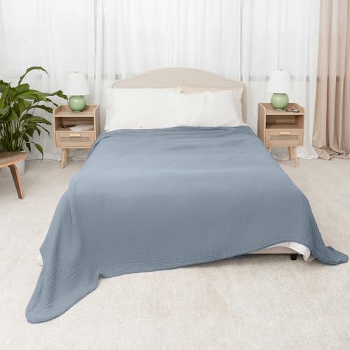 Comfy Cubs 6-Layer Muslin Cotton King Blanket, Pacific Blue (108x90")