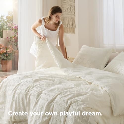 Boho Tufted Queen Duvet Cover Set - 3-Piece White Bedding with Shams