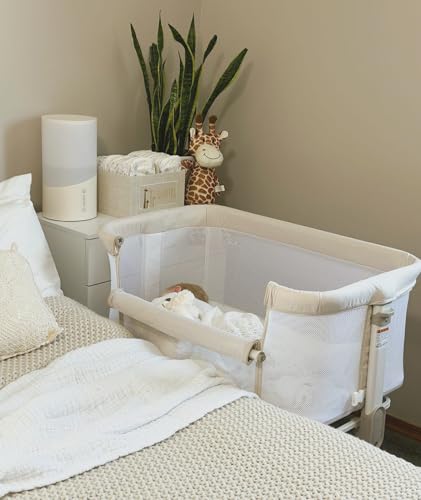 Adjustable Bedside Bassinet with Breathable Mesh and Wheels, Beige