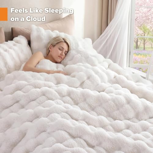 Queen Faux Fur Comforter Set - Soft, Fluffy Winter Bedding