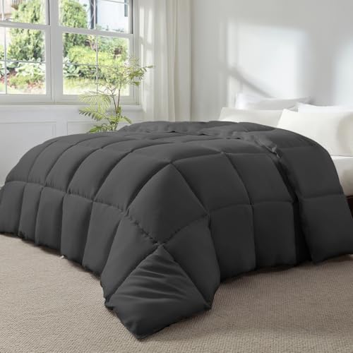 STWIENER Alaskan King Comforter 132x120 - Oversized Down Alternative Duvet Insert