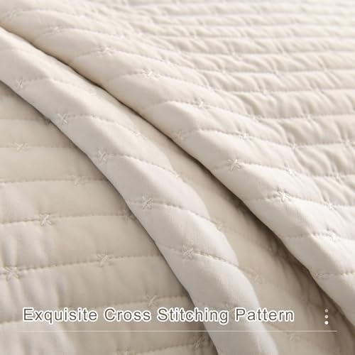 Masaca 3-Piece Oversized King Quilt Set 128"x120" Wheat Lightweight Bedspread