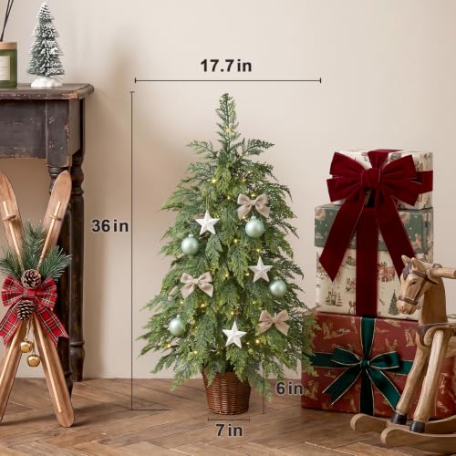 Ferrgoal 3ft Prelit Small Christmas Tree with Warm White LED Lights, Rustic Woven Basket Base, Green