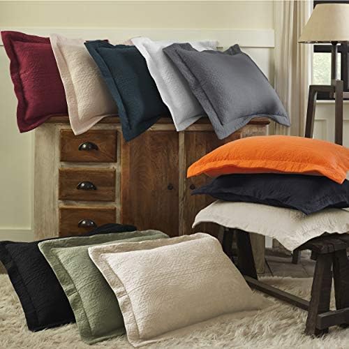 Superior Cotton Fleur De Lis Bedspread Set, Warm Blankets, All-Season Bedding, Bedroom Decor, Decorative Boho Medallion Coverlet, Includes 1 Bedspread, 2 Pillow Shams, Queen, Black