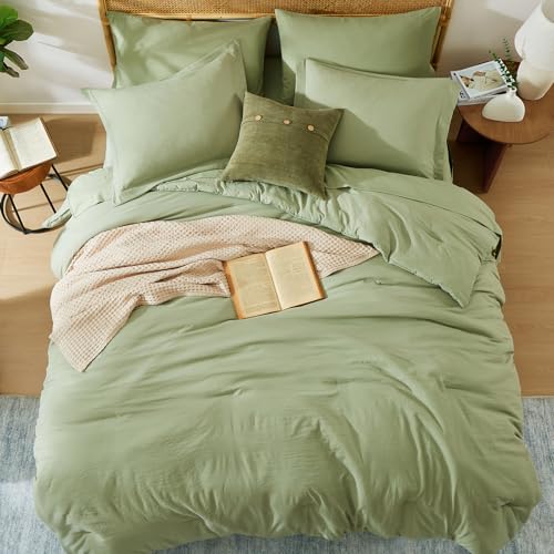 7-Piece Queen Bed in a Bag Comforter Set with Sheets & Shams - Sage Green