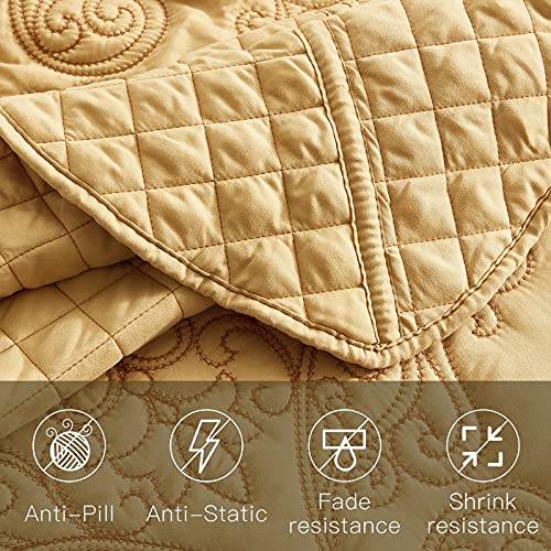 CHIXIN Oversized King Bedspread Coverlet Set - 5-Piece Reversible Paisley