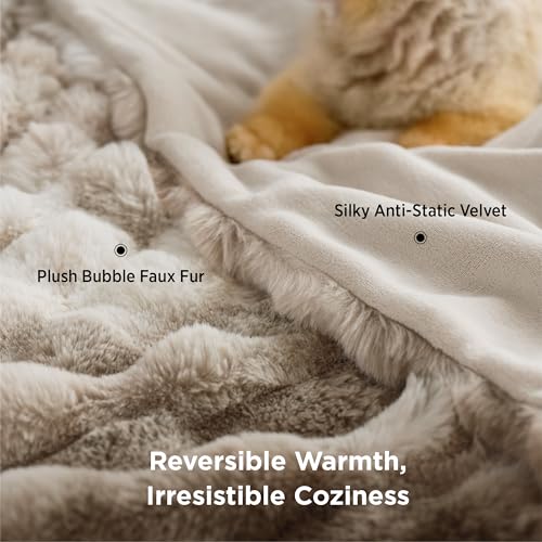 Bedsure Soft Faux Fur Throw Blanket - Plush Cozy Bubble Fleece Cover