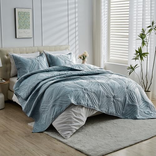 Kingnex Oversized King Bedspread Set 128x120 - 3 Piece Quilted Coverlet, Blue