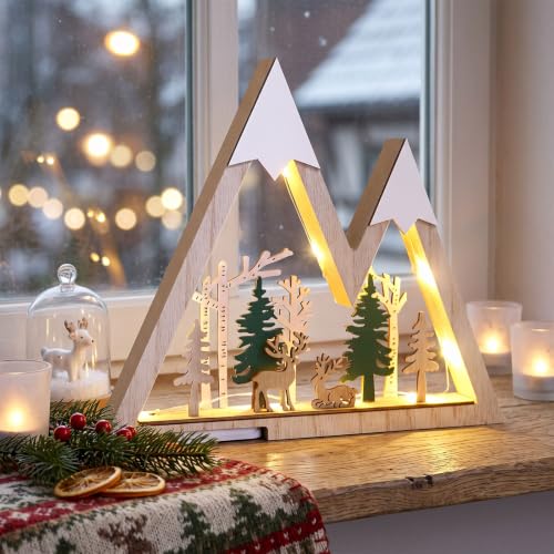 CCINEE Lighted Wooden Reindeer Table Decor – Battery-Operated Christmas Tree Scene