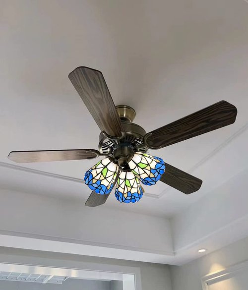 HUIMEIJU Tiffany glass shades, blue and white shades, stained glass fan shades, wall lamps, pendant shade replacement shades. (2PCS)