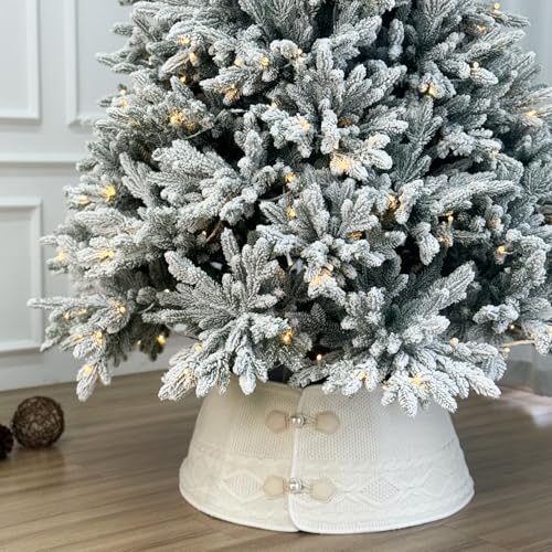 24-Inch Foldable Diamond Knit Christmas Tree Collar with Faux Pearl Buttons (Starry Dynamo, 24" Wide)