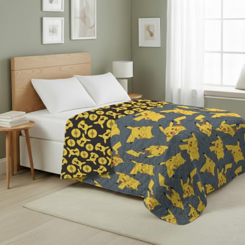 Reversible Twin Quilted Blanket - Pikachu & Pokeball Pattern, 60x90