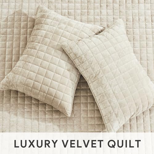 RECYCO Velvet Quilt Set King Size - Soft Channel Stitched Bedspread with 2 Shams