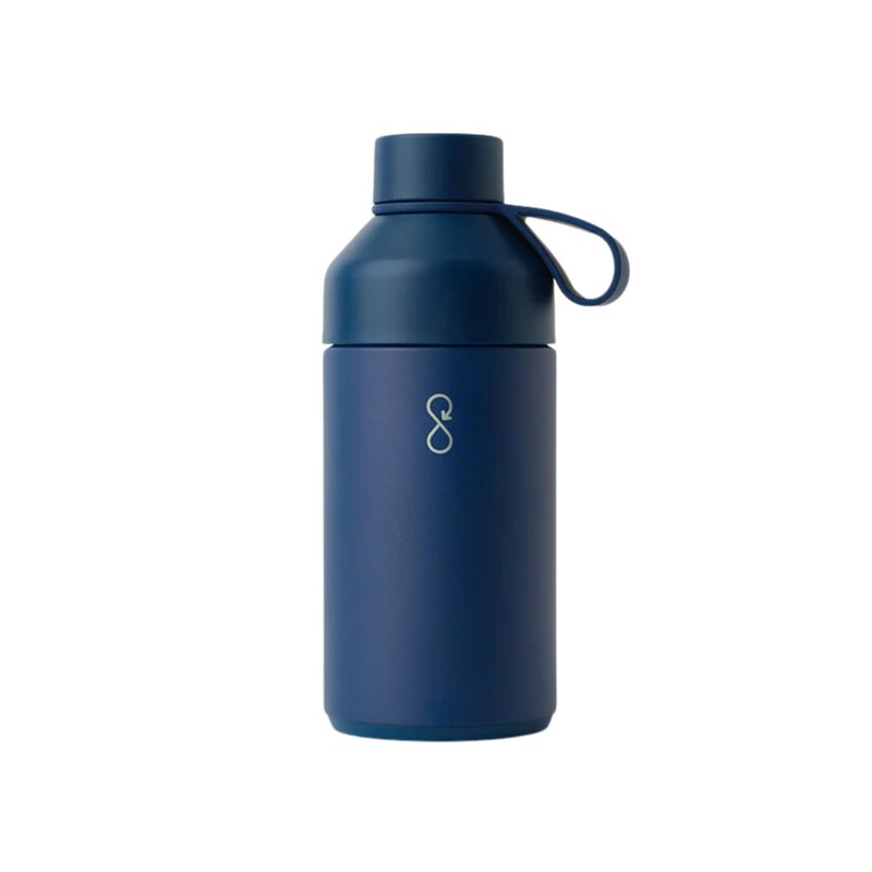 Ocean Bottle Original 25 oz | Stainless Steel Water Bottle | Reusable & Sustainable | Keeps Drinks Cold & Hot | Eco Friendly Gift (Ocean Blue)