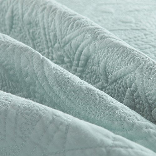 Luxury King Size Light Aqua Cotton Quilt - Breathable All-Season Coverlet