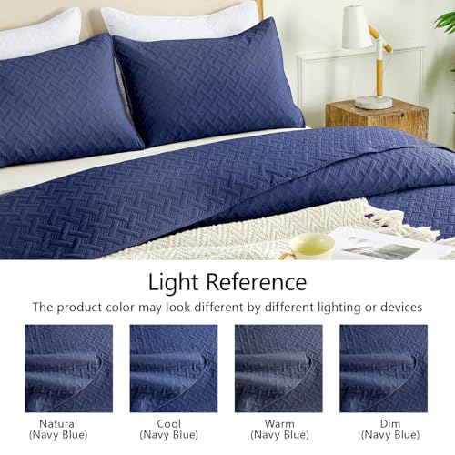 FLYMME Queen Quilt Set - 3-Piece Ultra Soft Navy Blue Microfiber Bedspread