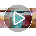 Gerrii 100 Pcs 10oz Red Rim Plastic Cups – Disposable Clear Cups with Red Rim, Party Beverages