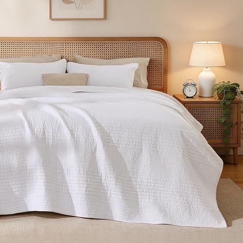 Love's Cabin Queen Cotton Quilt Set - Striped Textured White Coverlet