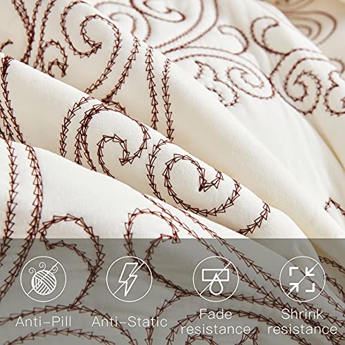 Oversized King Bedspread 128x120 - Lightweight Reversible Bedding Set - Elegant Damask Paisley Pattern