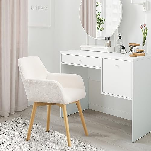 Mid-Century Modern Upholstered Accent Chair with Solid Wood Legs